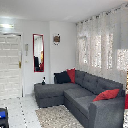 Edificio Gloria Apartment Los Cristianos  Bagian luar foto
