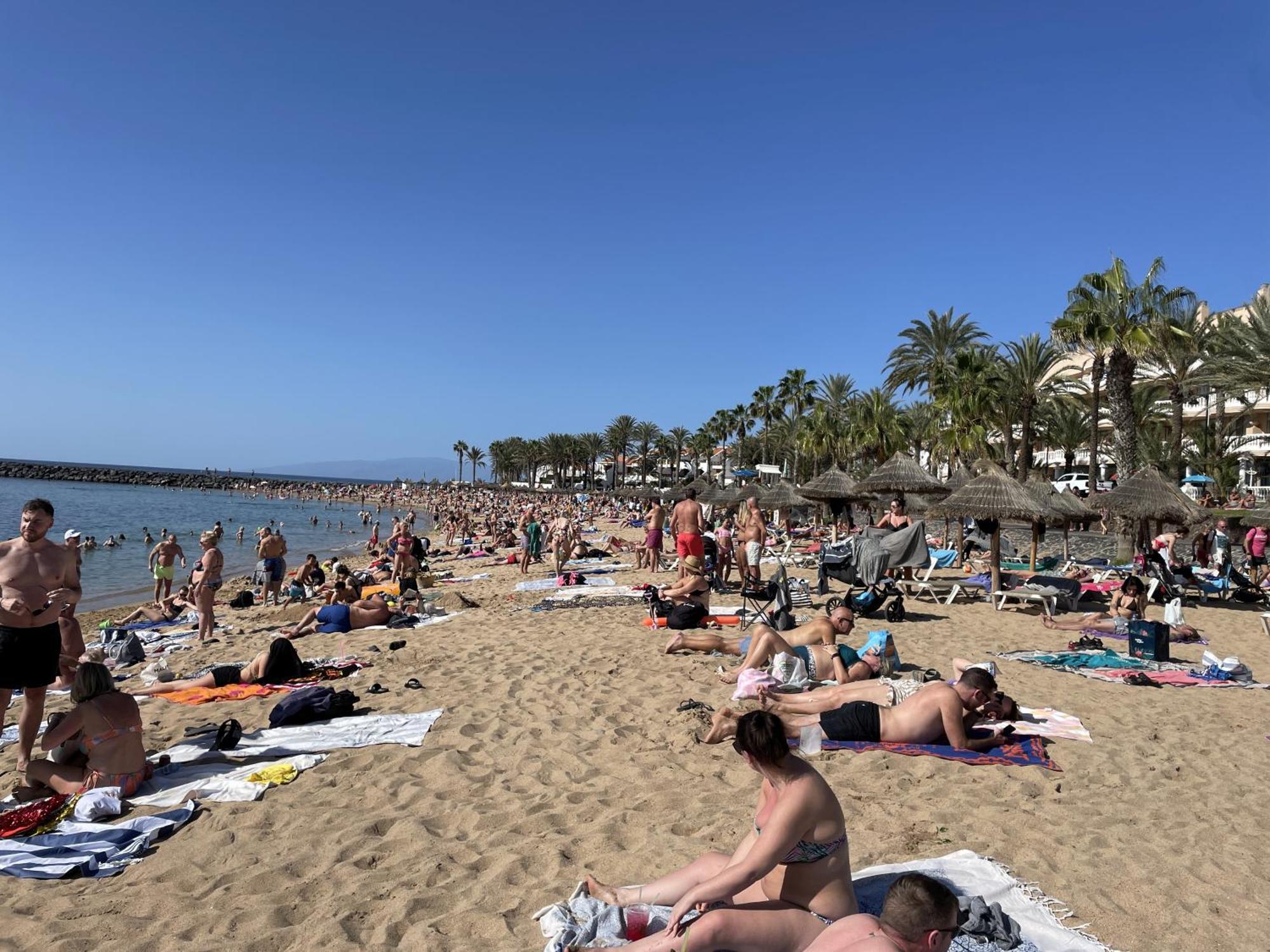 Edificio Gloria Apartment Los Cristianos  Bagian luar foto