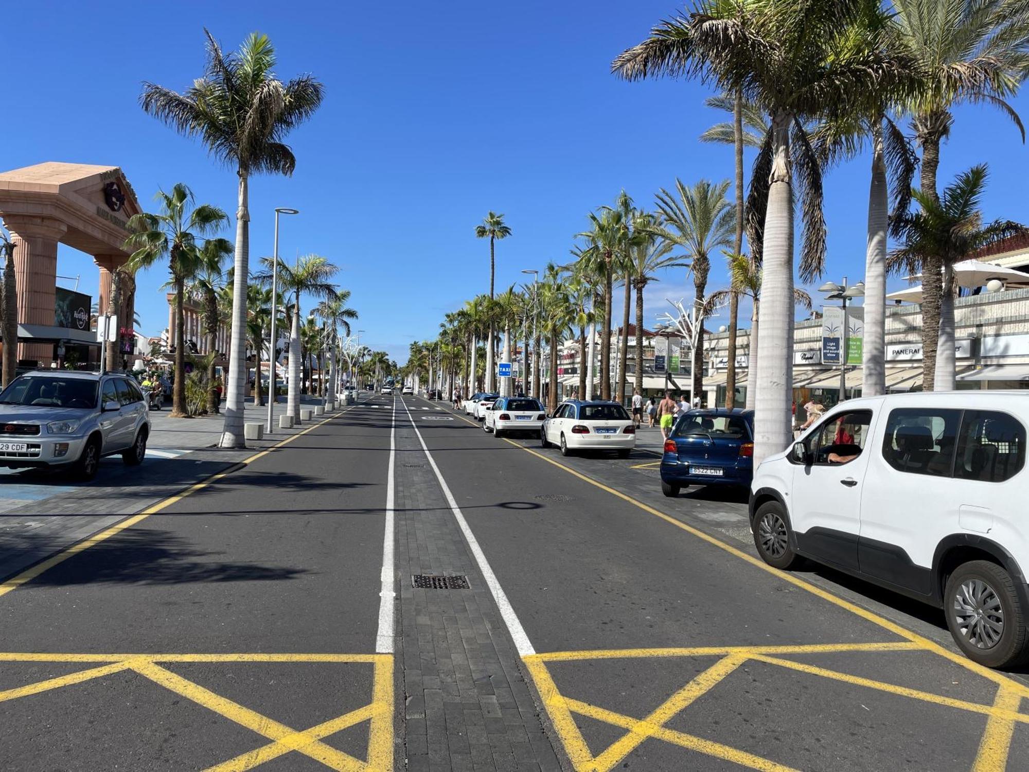 Edificio Gloria Apartment Los Cristianos  Bagian luar foto
